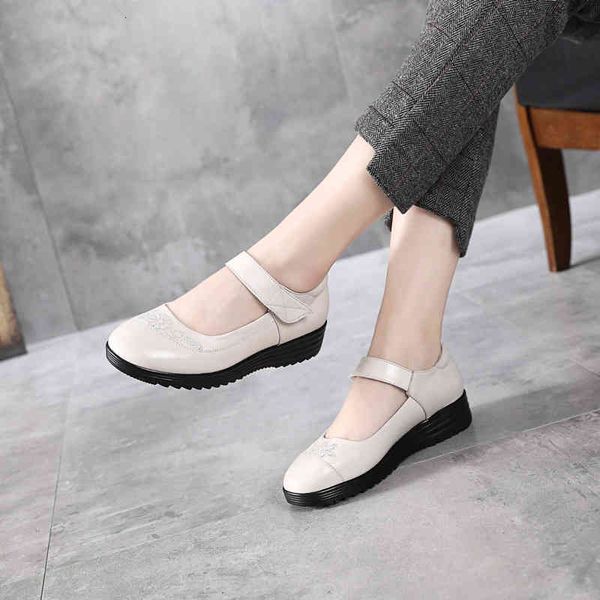 dress shoes middle aged and elderly single shoes anti slip flat sole leather soft large 4143 mother's heel ejmp, Black
dress shoes middle aged and elderly single shoes anti slip flat sole leather soft large 4143 mother's heel ejmp, Black