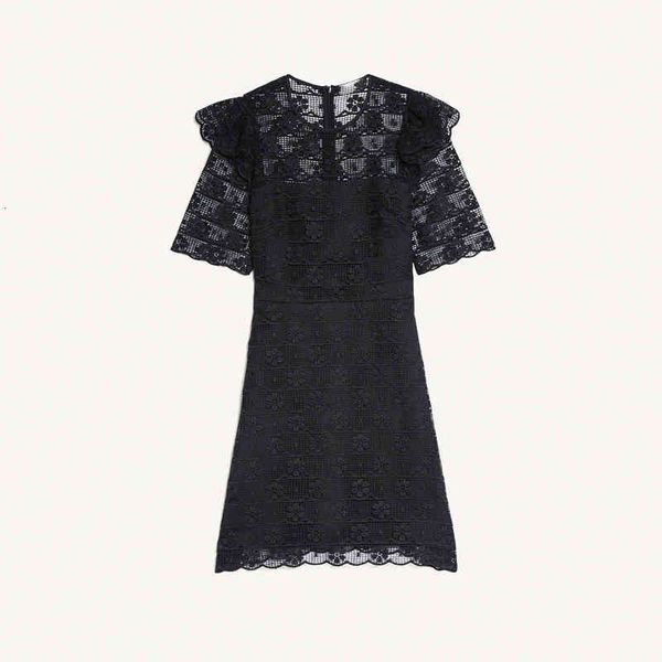 casual dresses style in autumn and winter lady hollowed out lace hook flowers show thin dress women's, Black;gray
casual dresses style in autumn and winter lady hollowed out lace hook flowers show thin dress women's, Black;gray