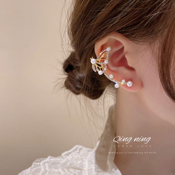 925 silver needle korean dongdaemun fashion pearl diamond butterfly studs ear clip one-piece earrings hair accessories women, Golden
925 silver needle korean dongdaemun fashion pearl diamond butterfly studs ear clip one-piece earrings hair accessories women, Golden