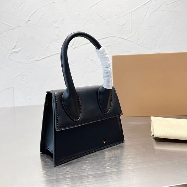 designers bag fashion solid women shoulder bags luxurys womens handbag classic leather letter wallet 7 colors messenger purse nice
designers bag fashion solid women shoulder bags luxurys womens handbag classic leather letter wallet 7 colors messenger purse nice