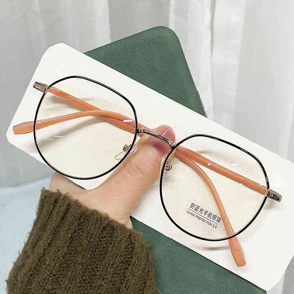 sunglasses ultralight metal anti blue light glasses for women man oval alloy spectacle frame radiation computer eyeglass 220328, White;black
sunglasses ultralight metal anti blue light glasses for women man oval alloy spectacle frame radiation computer eyeglass 220328, White;black