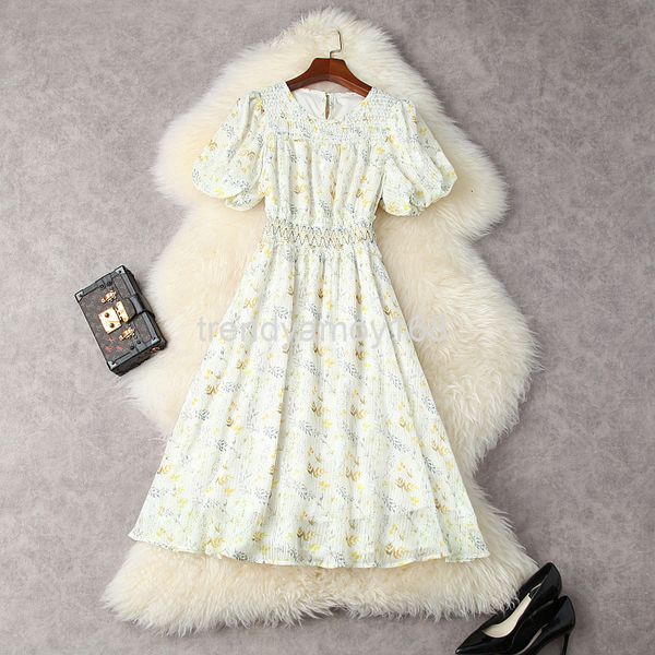 casual dresses summer women's clothing gentle, small, fresh, broken flower bubble sleeve, waist closing and large swing, lady chiffon d, Black;gray
casual dresses summer women's clothing gentle, small, fresh, broken flower bubble sleeve, waist closing and large swing, lady chiffon d, Black;gray