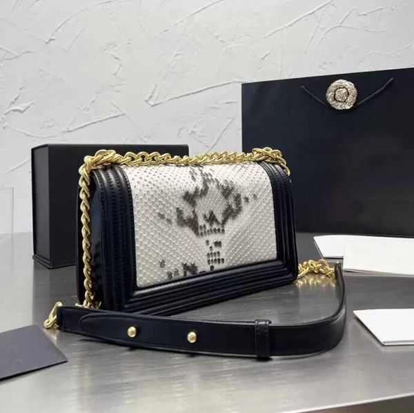 sw flap boy designer bags multicolor serpentine two-tone patchwork tote bag luxury gold-tone metal chain hardware quilted handbag designers
sw flap boy designer bags multicolor serpentine two-tone patchwork tote bag luxury gold-tone metal chain hardware quilted handbag designers