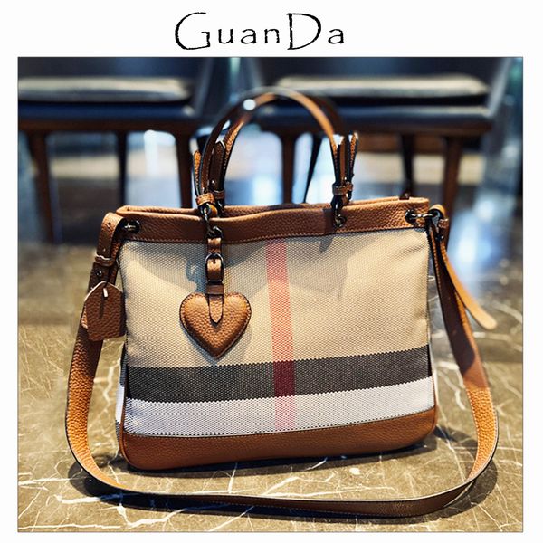 canvas with cowhide women tote bag large capacity ladies shoulder bags classic plaid stripes luxury designer leather handbag
canvas with cowhide women tote bag large capacity ladies shoulder bags classic plaid stripes luxury designer leather handbag