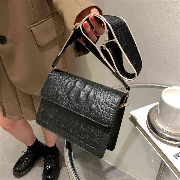 fashionable simple style small broadband stone single messenger 75% off factory sales 10ap
fashionable simple style small broadband stone single messenger 75% off factory sales 10ap