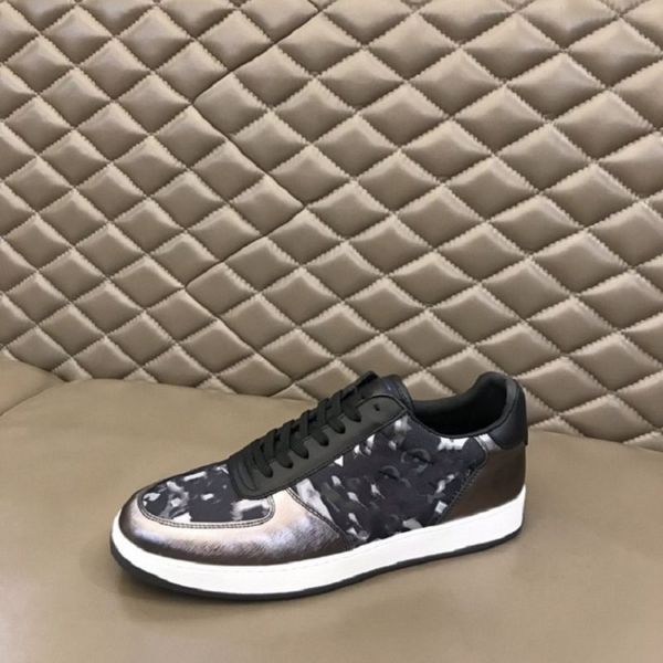 casual shoes luxury designer sneaker genuine leather mesh pointed toe race runner outdoors are l00-34, Black
casual shoes luxury designer sneaker genuine leather mesh pointed toe race runner outdoors are l00-34, Black