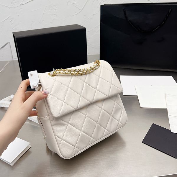 2022 new famous designer luxury bags ladies leather quilted large capacity outdoor sacoche luxurious fashion backpack crossbody handbag wome
2022 new famous designer luxury bags ladies leather quilted large capacity outdoor sacoche luxurious fashion backpack crossbody handbag wome