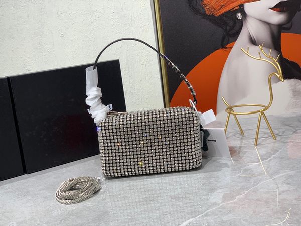luxurys designers bags totes luxury brand purse single zipper wallets women handbags tote real leather bags lady plaid purses duffle luggage
luxurys designers bags totes luxury brand purse single zipper wallets women handbags tote real leather bags lady plaid purses duffle luggage