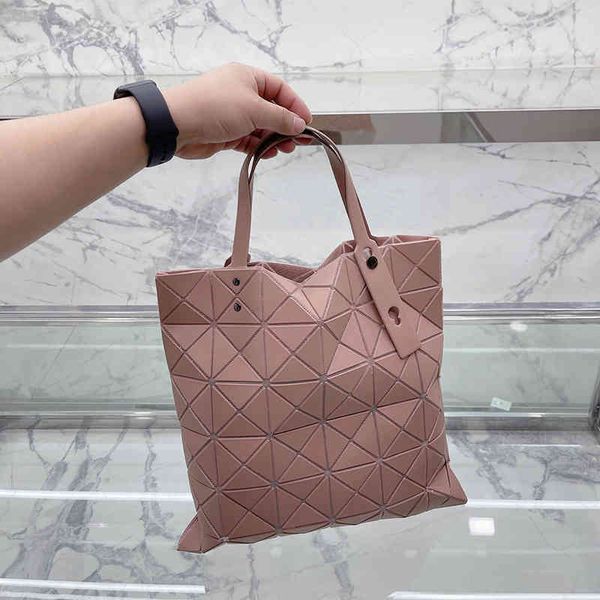 evening bags women handbags designer tote bag luxury classic triangle shopping shoulder bags splicing crossbody ladies wallets 220531
evening bags women handbags designer tote bag luxury classic triangle shopping shoulder bags splicing crossbody ladies wallets 220531