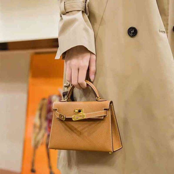 explosive fashion bags heme 2022 h family mini second generation leather women's bag versatile one shoulder diagonal span portable smal
explosive fashion bags heme 2022 h family mini second generation leather women's bag versatile one shoulder diagonal span portable smal
