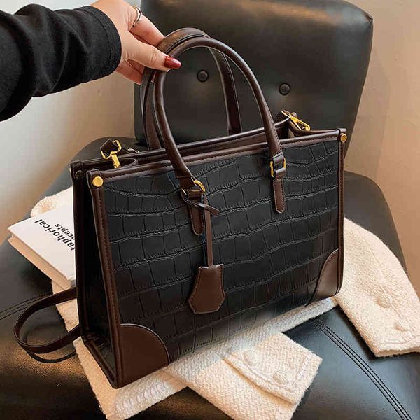 large capacity bag women's 2022 new versatile womens autumn portable tote fashion single shoulder messenger female bags
large capacity bag women's 2022 new versatile womens autumn portable tote fashion single shoulder messenger female bags