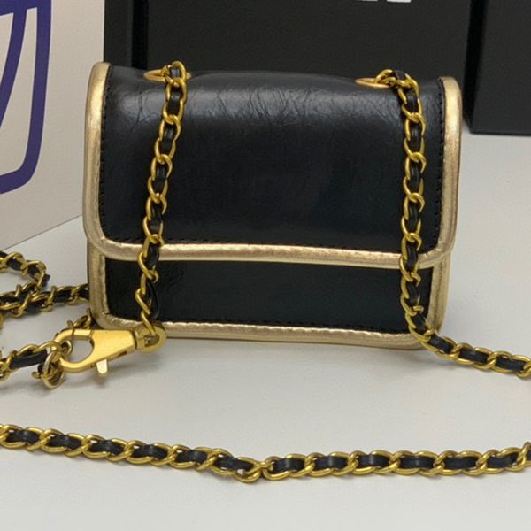 new chain oil wax leather mini bag designer contrast color shoulder messenger bag fashion classic women's wallet
new chain oil wax leather mini bag designer contrast color shoulder messenger bag fashion classic women's wallet