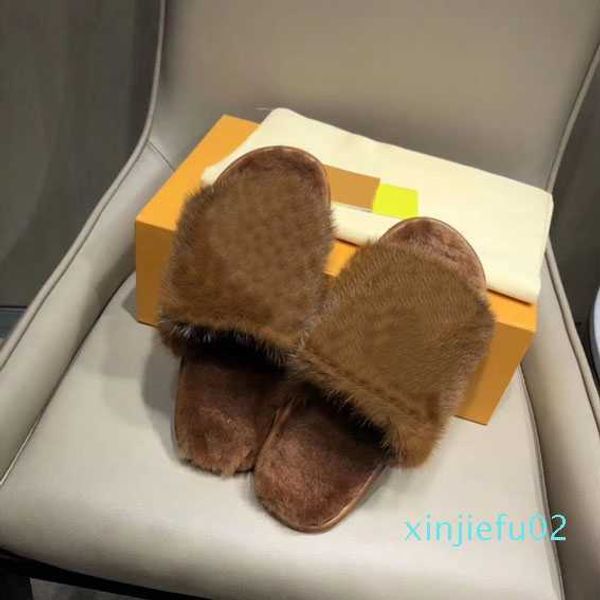 luxury slippers fashion real fur open toe slippers indoor light shoes thermal slippers real leather soles luxury plush shoe large jie04, Black
luxury slippers fashion real fur open toe slippers indoor light shoes thermal slippers real leather soles luxury plush shoe large jie04, Black