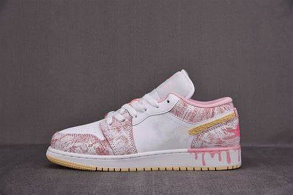 shoes womens jumpman 1 low gs strawberry ice cream basketball shoe sports sneakers real leather color pink 36-47 available
shoes womens jumpman 1 low gs strawberry ice cream basketball shoe sports sneakers real leather color pink 36-47 available