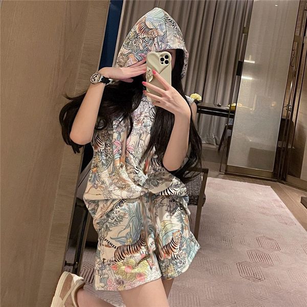 designer tiger pattern hooded vest shorts womens tracksuits fashion summer sleeveless hoodie casual loose sports pants, Gray
designer tiger pattern hooded vest shorts womens tracksuits fashion summer sleeveless hoodie casual loose sports pants, Gray