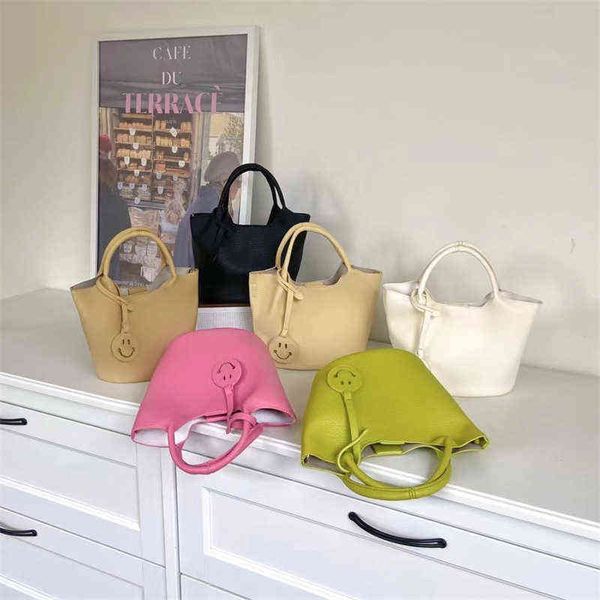 heat leather smiling face bucket bag portable messenger version simple leisure women's purses
heat leather smiling face bucket bag portable messenger version simple leisure women's purses