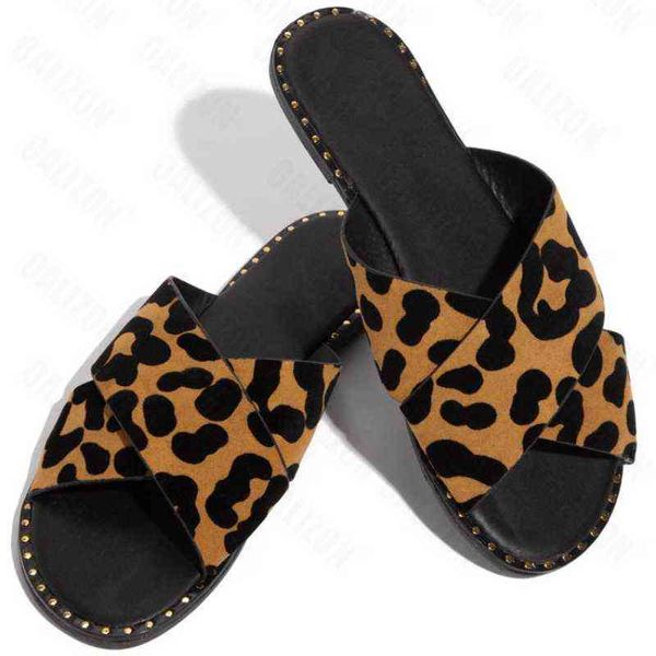 sandals 2022 nieuwe mode veelzijdige luipaard slippers vrouwen zomer thuis indoor zachte bodem antislip vlakke sandalen maat 43 220427, Black
sandals 2022 nieuwe mode veelzijdige luipaard slippers vrouwen zomer thuis indoor zachte bodem antislip vlakke sandalen maat 43 220427, Black