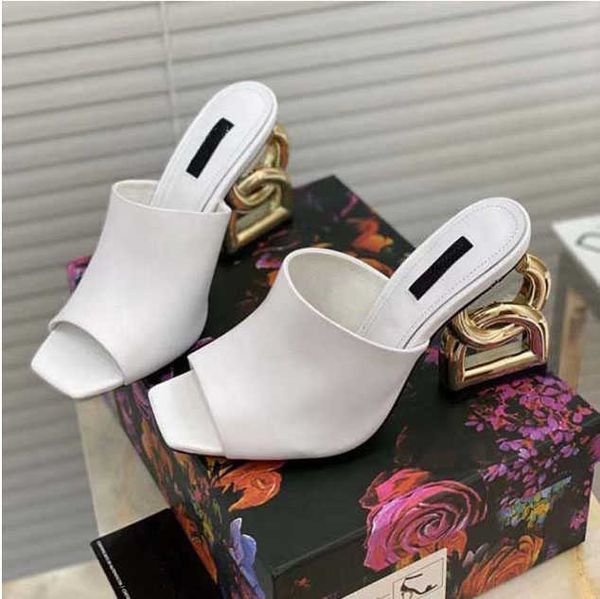women's wear designer slippers fashion metal letters heel leather sandals luxury t table party wedding shoes sending box size 35-42, Black
women's wear designer slippers fashion metal letters heel leather sandals luxury t table party wedding shoes sending box size 35-42, Black