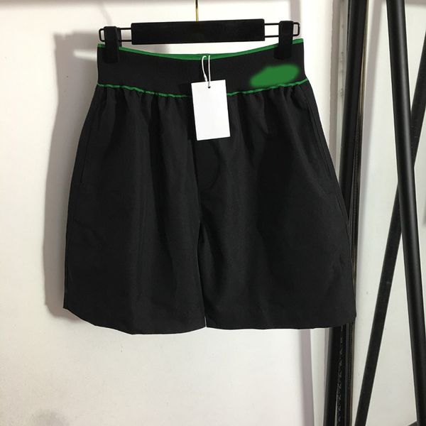 luxurys womens shorts solid color wide short pants elastic waist straight shorts, Black
luxurys womens shorts solid color wide short pants elastic waist straight shorts, Black