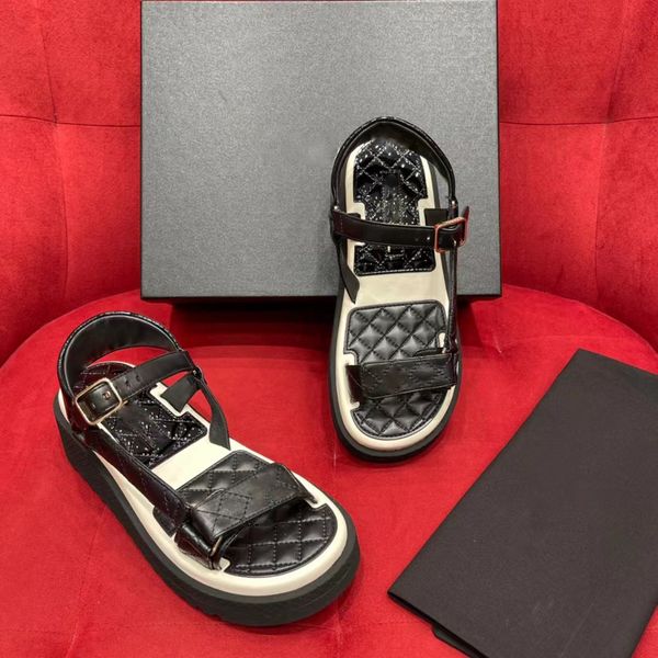r mens and womens sandals triple black resin patterned slippers foam runner western slipper slipper slipper
r mens and womens sandals triple black resin patterned slippers foam runner western slipper slipper slipper