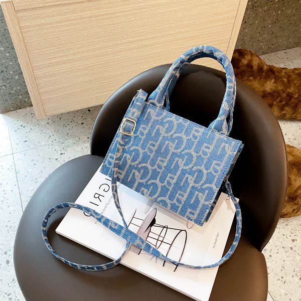 designer bags for women summer fashion women's portable shoulder bag retro letter luxury single handbags
designer bags for women summer fashion women's portable shoulder bag retro letter luxury single handbags