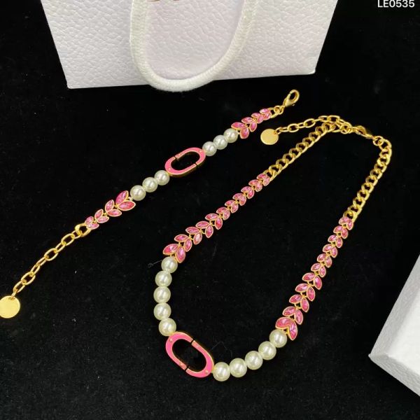 mens bracelet necklace set designer letter bracelets for womens diamonds couple necklaces jewelry luxury fashion gold chain link d necklaces, Silver
mens bracelet necklace set designer letter bracelets for womens diamonds couple necklaces jewelry luxury fashion gold chain link d necklaces, Silver