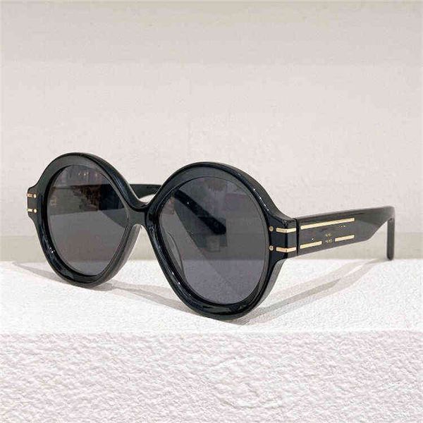 2022 latest fashion designer factory online export sunglasses new d home same women's personalized plate large frame letter leg, White;black
2022 latest fashion designer factory online export sunglasses new d home same women's personalized plate large frame letter leg, White;black