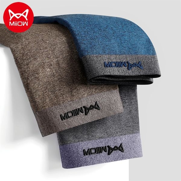 miiow 3pcs boxer man brand organic cotton men underpants boxers shorts aaa graphene antibacterial men's panties male underwear 220427, Black;white
miiow 3pcs boxer man brand organic cotton men underpants boxers shorts aaa graphene antibacterial men's panties male underwear 220427, Black;white