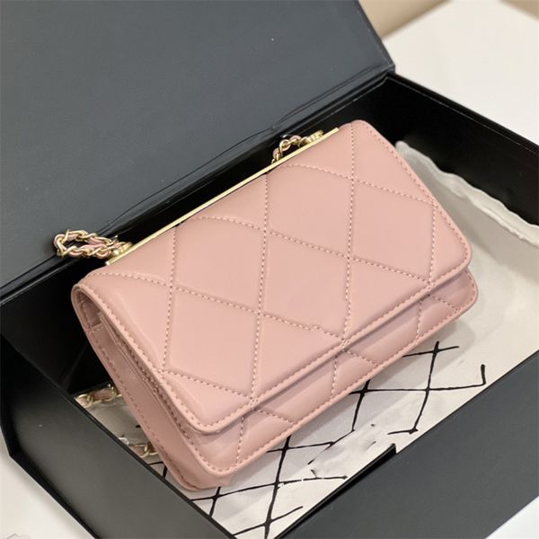 women genuine leather handbags bag chain diamond lattice shoulder luxury c brand messenger bags designer handbag purse female crossbody bag
women genuine leather handbags bag chain diamond lattice shoulder luxury c brand messenger bags designer handbag purse female crossbody bag