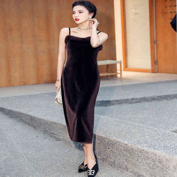 qoerlin retro velvet suspender dress ladies slim high waist square neck split dress women plus size fur patchwork vestidos mujer 210412, Black;gray
qoerlin retro velvet suspender dress ladies slim high waist square neck split dress women plus size fur patchwork vestidos mujer 210412, Black;gray