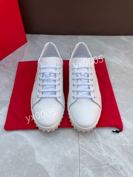 classic graphic men women flat casual shoes solid color black leather sneakers soft and comfortable lace-up round toe shoes edj211201
classic graphic men women flat casual shoes solid color black leather sneakers soft and comfortable lace-up round toe shoes edj211201