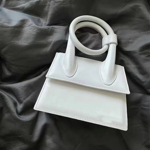 2022dicky0750 designer handbags for women luxury shoulder bag lady chest pack lady composite tote chains canvas handbag purse messenger bags
2022dicky0750 designer handbags for women luxury shoulder bag lady chest pack lady composite tote chains canvas handbag purse messenger bags