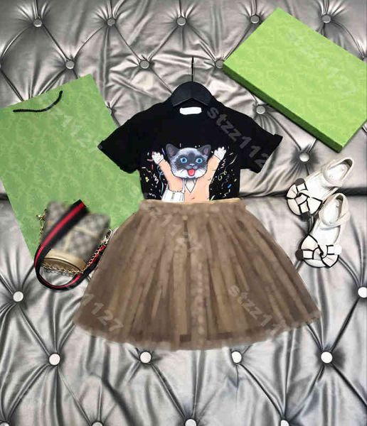summer girl cotton t-shirt dress set short lace mesh skirt print tees 2 piece suit tracksuit designer brother sister outfit child tees logo, White
summer girl cotton t-shirt dress set short lace mesh skirt print tees 2 piece suit tracksuit designer brother sister outfit child tees logo, White