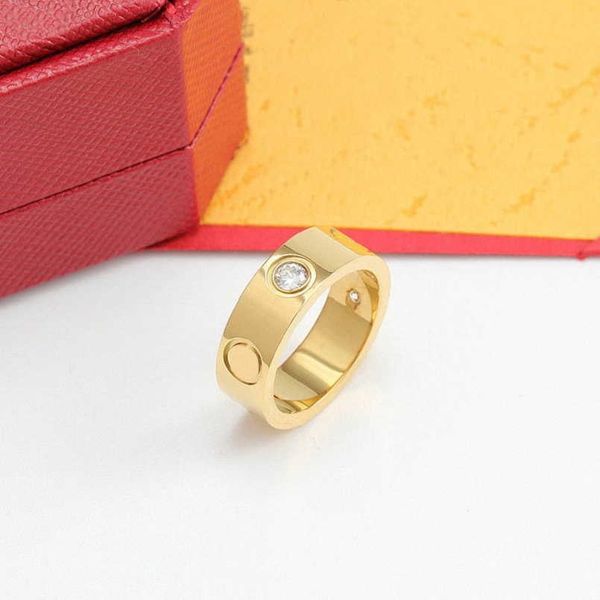2022 fashion designer luxury ladies titanium steel ring jewelry love men promise ring, Silver
2022 fashion designer luxury ladies titanium steel ring jewelry love men promise ring, Silver