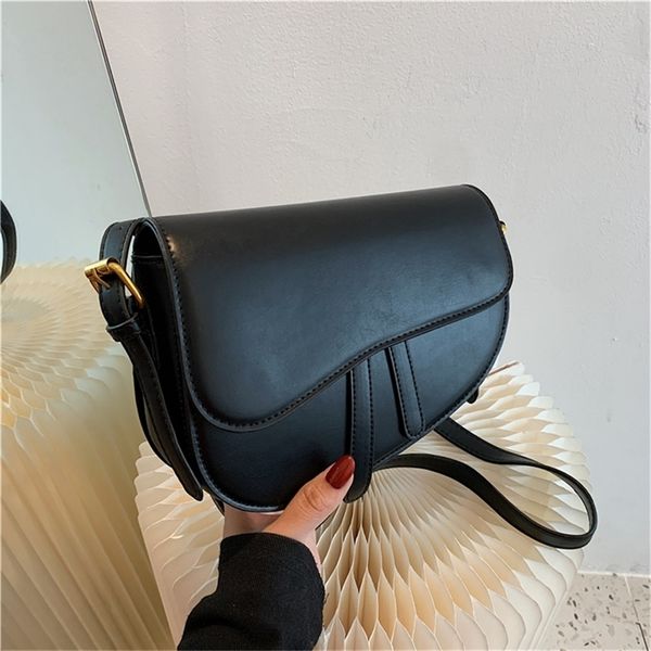 90% off to shop online small ins creative saddle autumn wide belt portable single shoulder oblique cross bag trend
90% off to shop online small ins creative saddle autumn wide belt portable single shoulder oblique cross bag trend