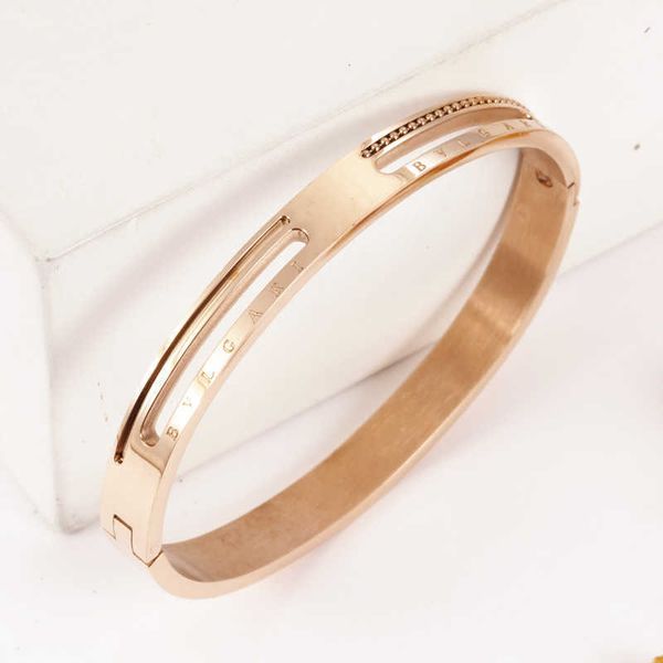 net red selling new rose gold titanium steel bracelet women's simple buckle 18k minority pearl tide brand jewelry, Black
net red selling new rose gold titanium steel bracelet women's simple buckle 18k minority pearl tide brand jewelry, Black