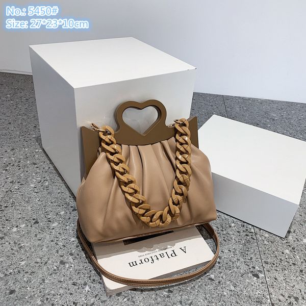 wholesale factory ladies shoulder bags elegant solid color leather cloud bag personality super chain decorative fashion handbag joker wooden
wholesale factory ladies shoulder bags elegant solid color leather cloud bag personality super chain decorative fashion handbag joker wooden