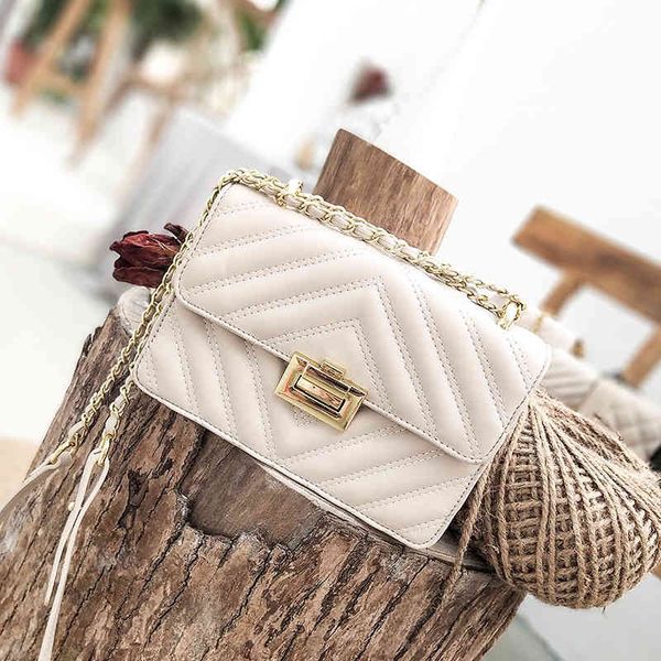 lingge chain bag women's 2019 new fashion high sense french foreign style texture small versatile messenger
lingge chain bag women's 2019 new fashion high sense french foreign style texture small versatile messenger