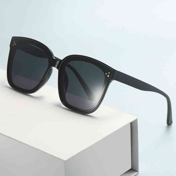 fashion sunglasses 2022 fashion square gm sunglass red men's and women's frame black ladies glasses classic designer retro sun gla, White;black
fashion sunglasses 2022 fashion square gm sunglass red men's and women's frame black ladies glasses classic designer retro sun gla, White;black
