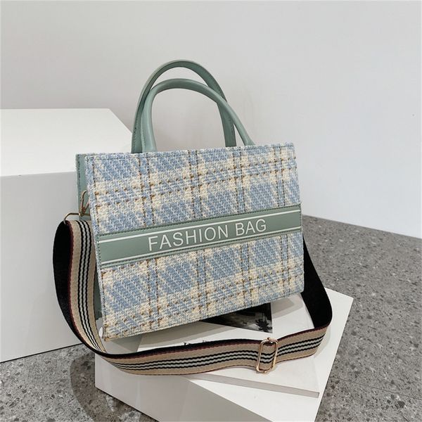 large capacity simple women's trend leisure fashion woven hand-held one tote 45% off sell online
large capacity simple women's trend leisure fashion woven hand-held one tote 45% off sell online