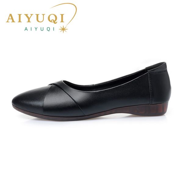 2022 autumn new women flat shoes genuine leather comfortable bottom big size 41 42 43 casual loafers mother shoes, Black
2022 autumn new women flat shoes genuine leather comfortable bottom big size 41 42 43 casual loafers mother shoes, Black