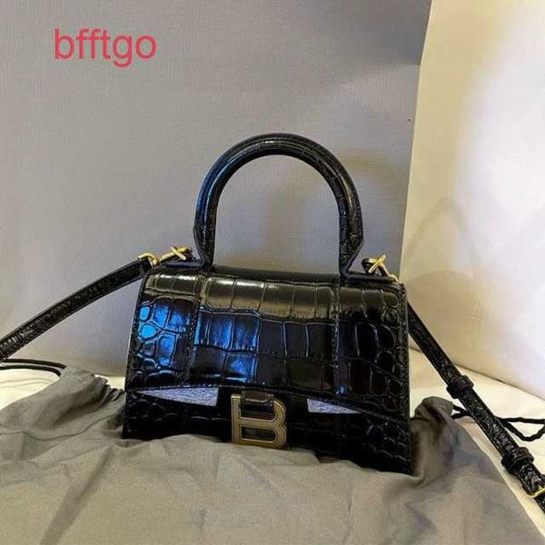 designer balencaigs's handbags leather women's 2022 early spring new fashion versatile b home crocodile hourglass bag messenger b-
designer balencaigs's handbags leather women's 2022 early spring new fashion versatile b home crocodile hourglass bag messenger b-