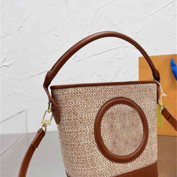 women luxurys designers beach straw buckets bags summer casual rattan handbags wicker woven leather tote large capacity lady crossbody trave
women luxurys designers beach straw buckets bags summer casual rattan handbags wicker woven leather tote large capacity lady crossbody trave