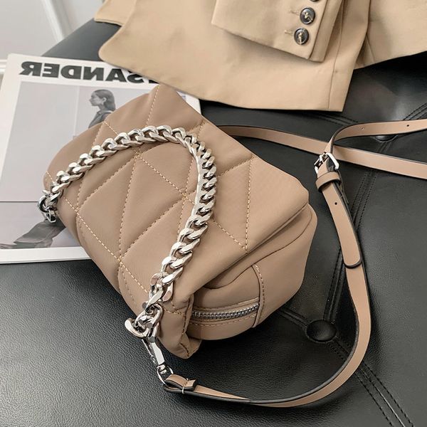 luxury designer handbag women mini shoulder bag small crossbody bags metale chain handbags wholesale
luxury designer handbag women mini shoulder bag small crossbody bags metale chain handbags wholesale