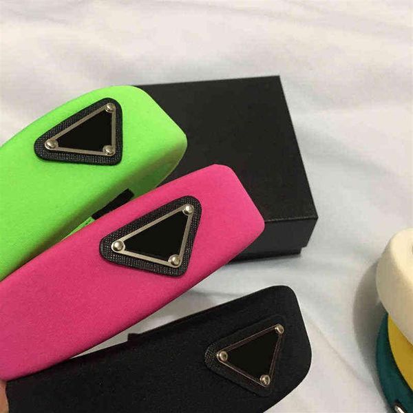 luxury designer sponge headbands hair bands for women girl elastic letter p sports fitness head wrap299l, Silver
luxury designer sponge headbands hair bands for women girl elastic letter p sports fitness head wrap299l, Silver