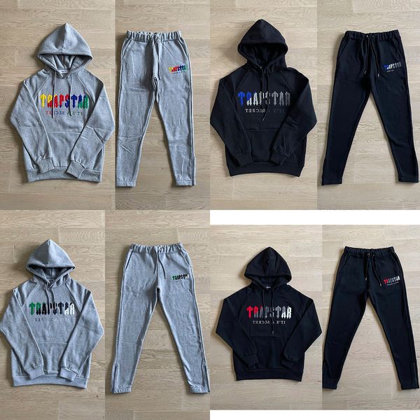 man women designers clothes mens tracksuit mens hoodie with pants men's clothing trapstar tech fleece sport sweater hoodies tracksuits, Gray
man women designers clothes mens tracksuit mens hoodie with pants men's clothing trapstar tech fleece sport sweater hoodies tracksuits, Gray