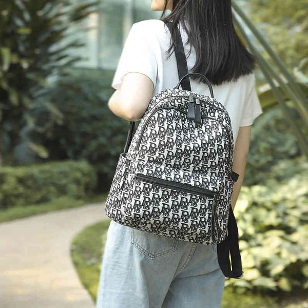 backpack women new niche design bag versatile schoolbag large capacity canvas backpack purses_f313, Red;black
backpack women new niche design bag versatile schoolbag large capacity canvas backpack purses_f313, Red;black