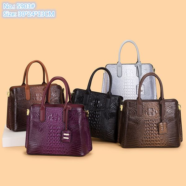 wholesale factory women shoulder bag 5 colors three-piece fashion leather handbags elegant atmospheric pressure flower backpack popular stre
wholesale factory women shoulder bag 5 colors three-piece fashion leather handbags elegant atmospheric pressure flower backpack popular stre
