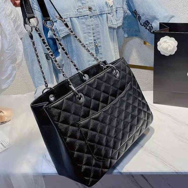 luxury classic diamond caviar leather embroidered c ladies shoulder bag designer tote women's handbag
luxury classic diamond caviar leather embroidered c ladies shoulder bag designer tote women's handbag
