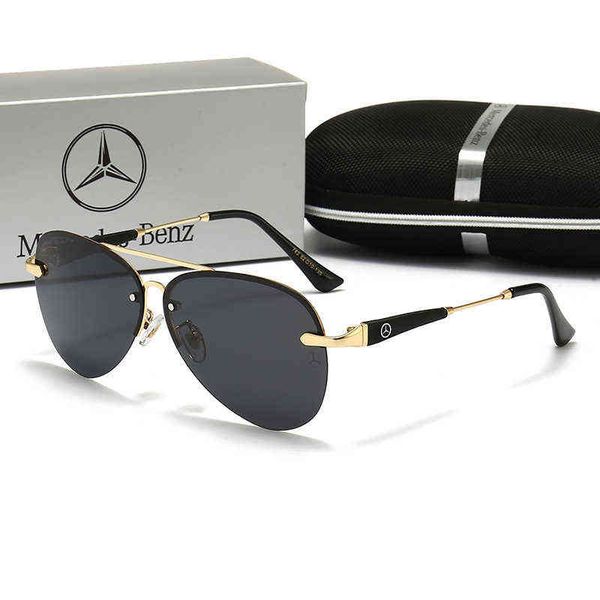 men's and women's same polarized sunglasses european version fashionable driver driving toad mirror 743, White;black
men's and women's same polarized sunglasses european version fashionable driver driving toad mirror 743, White;black